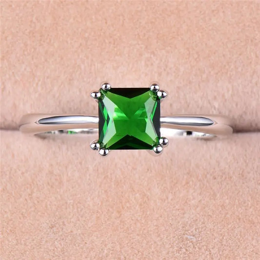 Cariselle Dravine Ring | White Gold