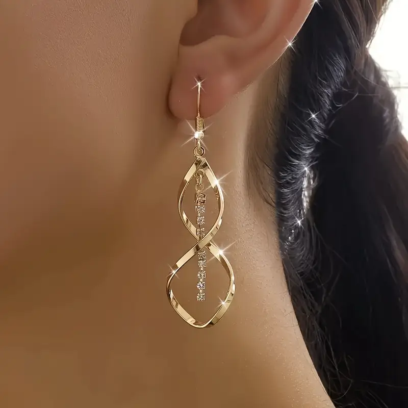 Dangling Spiral Gold Earrings | Gold 18k