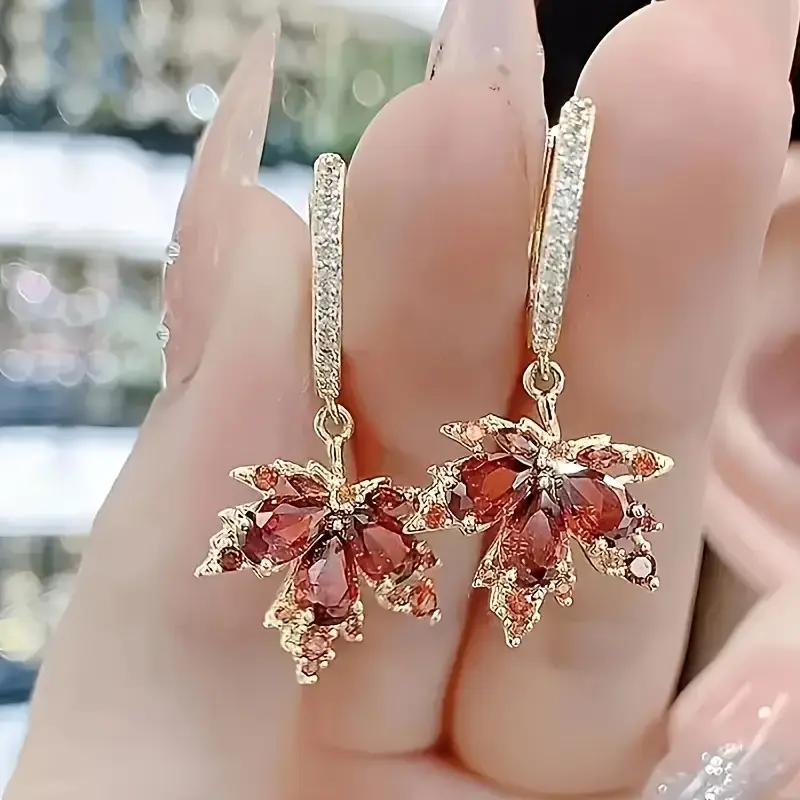 Zirconia Leaf Gold Earrings | Gold 18k