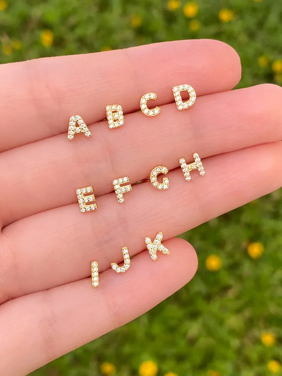 Initial Earring 1pc | White Gold